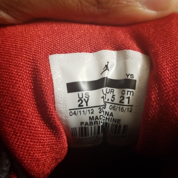 Air jordan 7 retro size 2Y - Picture 3 of 4